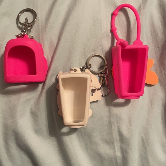 3 Bath and body hand sanitizer holders - Picture 2 of 5